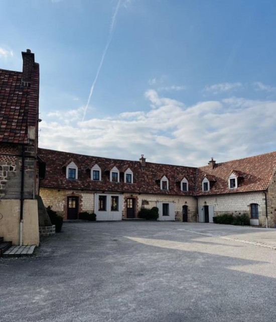 Gîte de groupe AU DOMAINE DU VIEUX CHATEAU