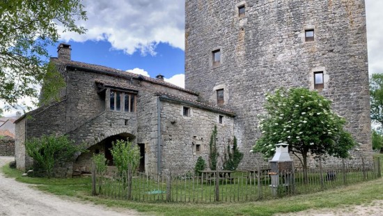 Gite de la Tour du Viala du Pas de Jaux